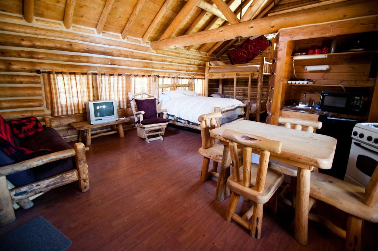 Snowy Mountain Lodge Centennial ภายนอก รูปภาพ