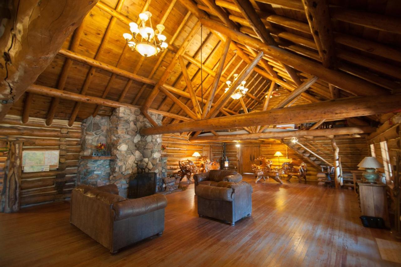 Snowy Mountain Lodge Centennial ภายนอก รูปภาพ